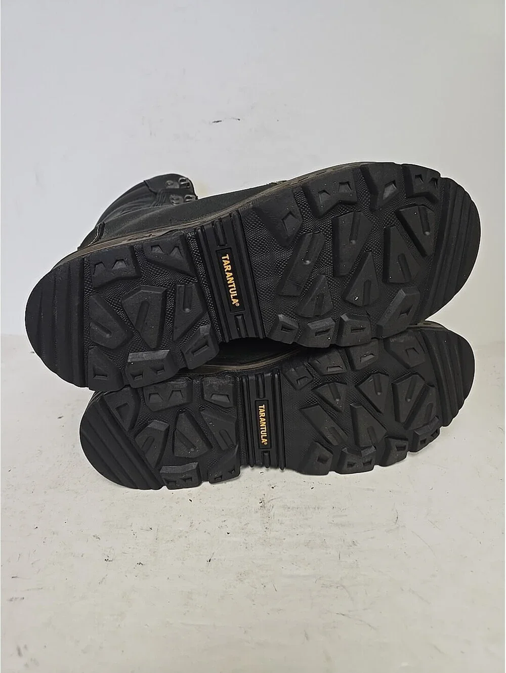 DAKOTA Men's 8